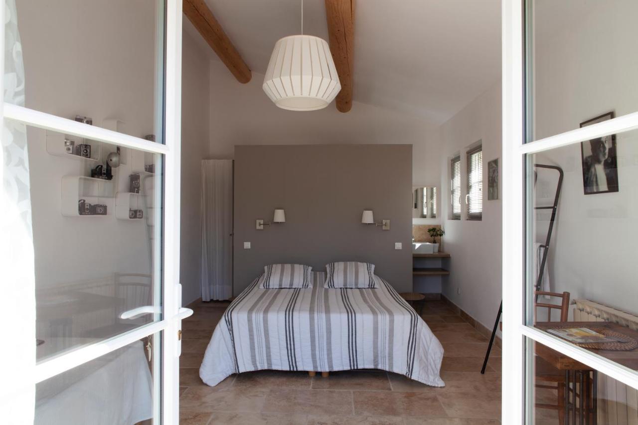 Chambre D'Hotes Le Mirail La Motte-d'Aigues Exterior photo